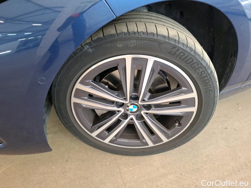  Bmw  Serie 1 BMW Série 1 / 2019 / 5P / Berline 1.5 118I Business Design #5