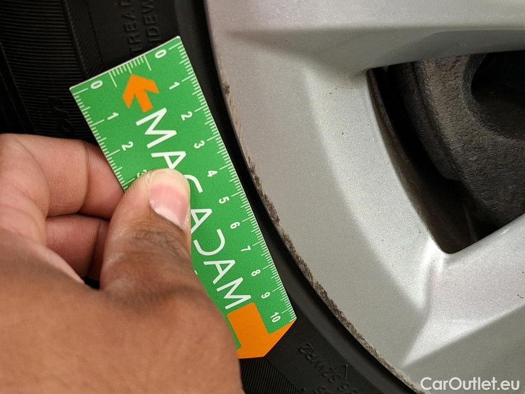  Bmw  Serie 2 BMW  Active Tourer / 2018 / 5P / monospace 225xe Business Design Auto #22