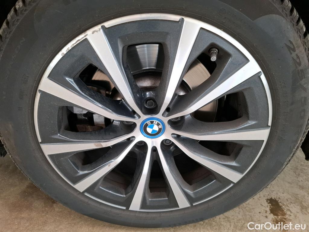  Bmw  Serie 3 BMW Série 3 Berline / 2022 / 4P / Berline 320e 204ch Business Design BVA8 Hybride #19