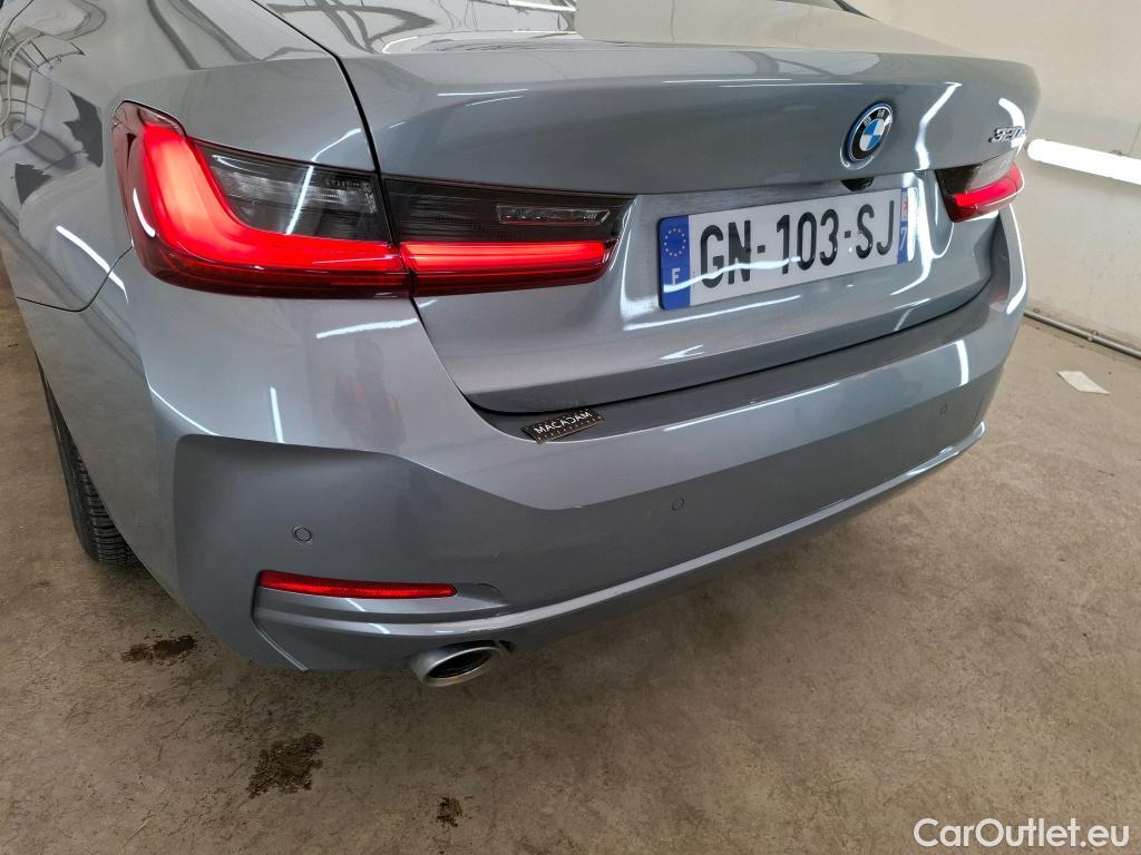  Bmw  Serie 3 BMW Série 3 Berline / 2022 / 4P / Berline 320e 204ch Business Design BVA8 Hybride #12
