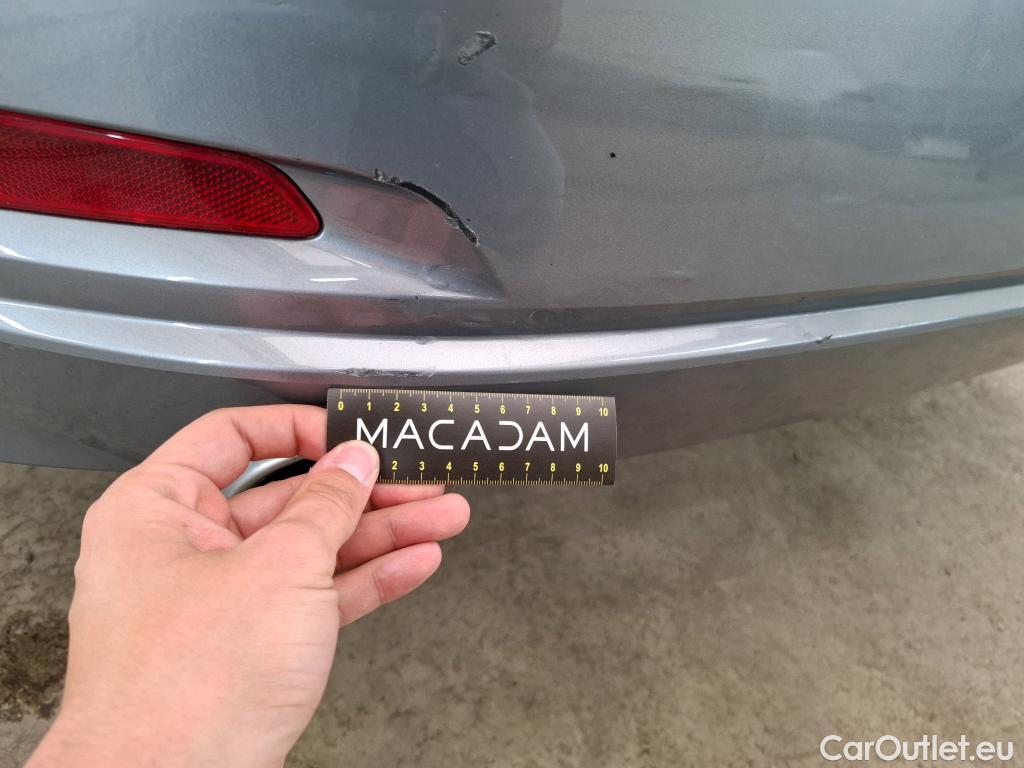  Bmw  Serie 3 BMW Série 3 Berline / 2022 / 4P / Berline 320e 204ch Business Design BVA8 Hybride #15