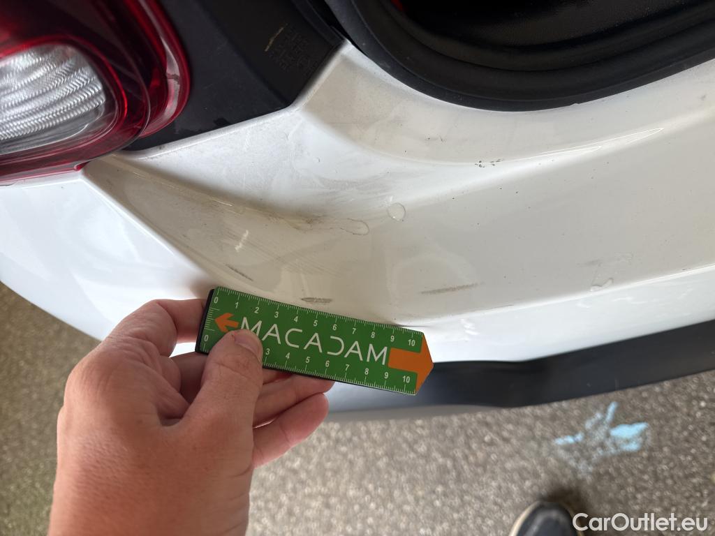  Citroen  C3  Plus 1.2 PureTech 80CV BVM5 6E #2