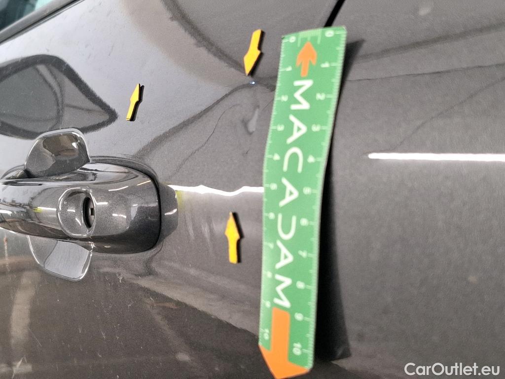  Ford  Kuga FORD  / 2019 / 5P / SUV 2.5 190 hybrid Flexifuel Pshift Titanium #2