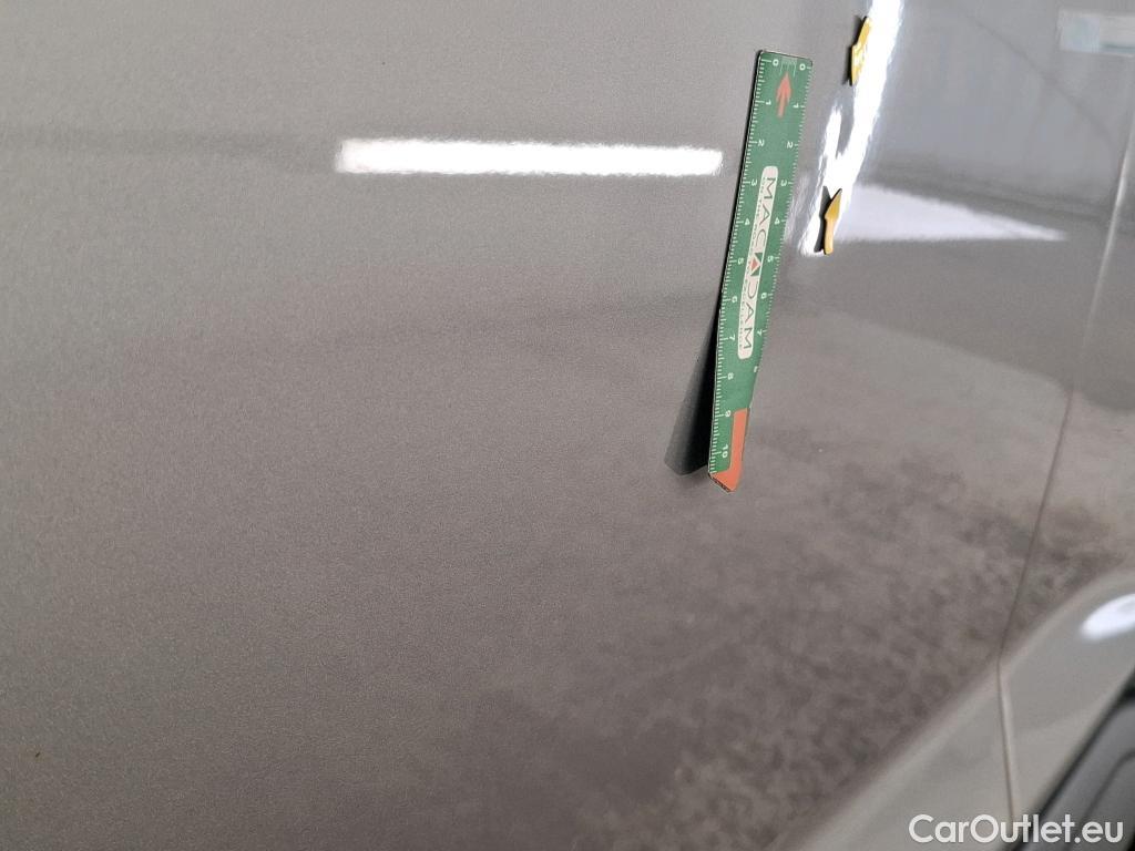  Nissan  Juke NISSAN   2019  5P  Crossover Hybrid 143 Business #14