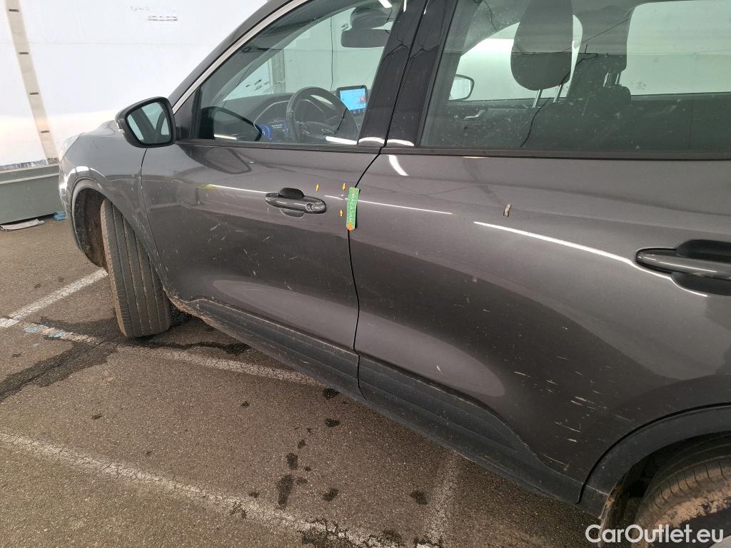  Ford  Kuga FORD  / 2019 / 5P / SUV 2.5 190 hybrid Flexifuel Pshift Titanium #1