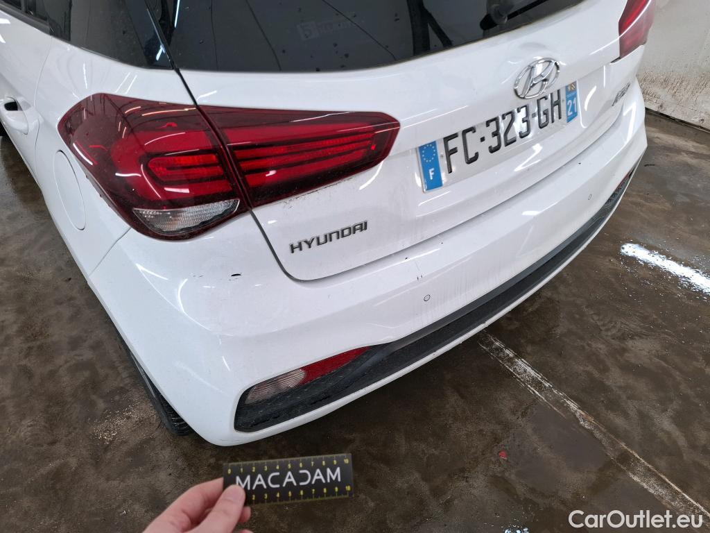  Hyundai  i20  Intuitive 1.2 85CV BVM5 E6 #9