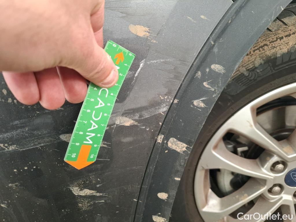  Ford  Kuga FORD  / 2019 / 5P / SUV 2.5 190 hybrid Flexifuel Pshift Titanium #16