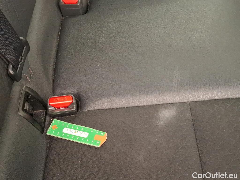  Nissan  Juke NISSAN   2019  5P  Crossover Hybrid 143 Business #22