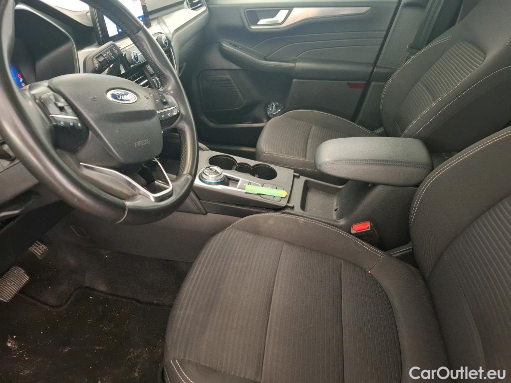  Ford  Kuga FORD  / 2019 / 5P / SUV 2.5 190 hybrid Flexifuel Pshift Titanium #36