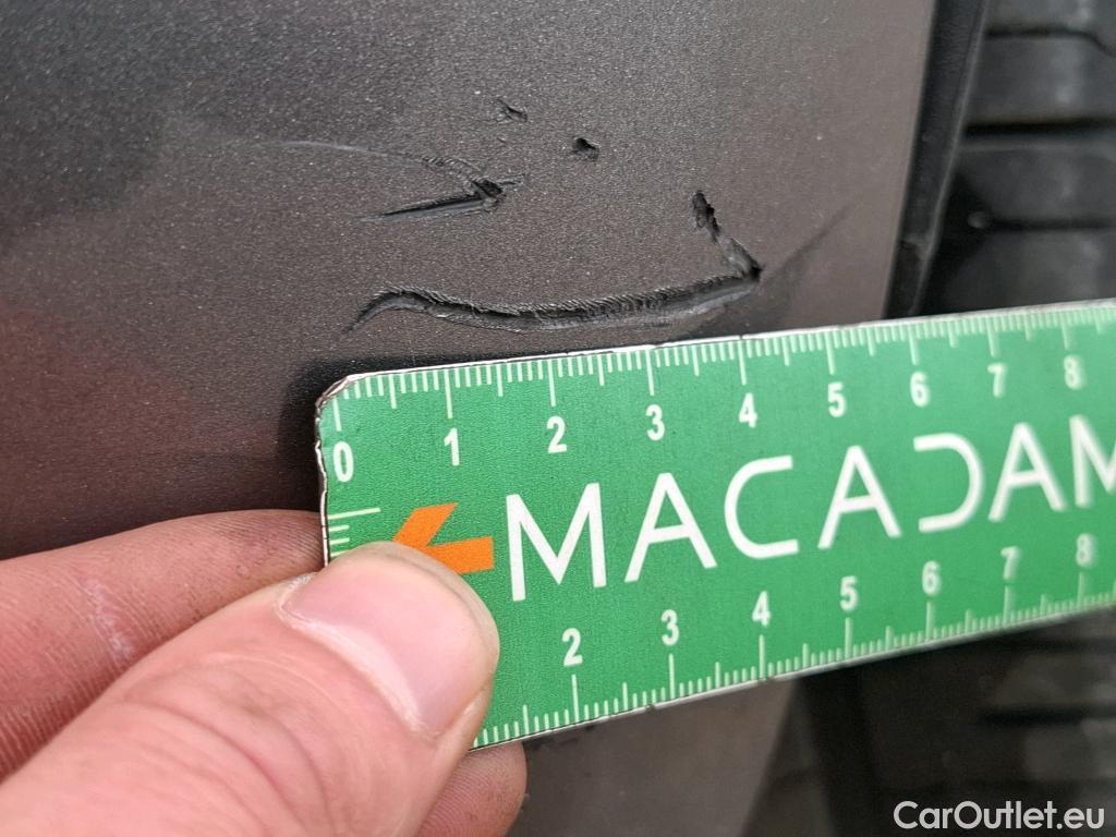  Fiat  500 FIAT   2015  3P  Berline Hybrid 10 BSG 70 ch Dolcevita #11