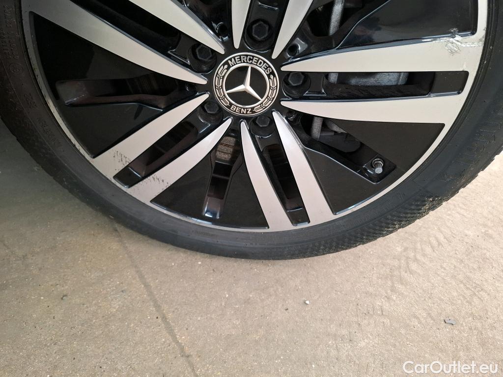  Mercedes  A-Klasse MERCEDES-BENZ Classe A Compact / 2018 / 5P / Berline A 250 e Progressive Line 8G-DCT #28