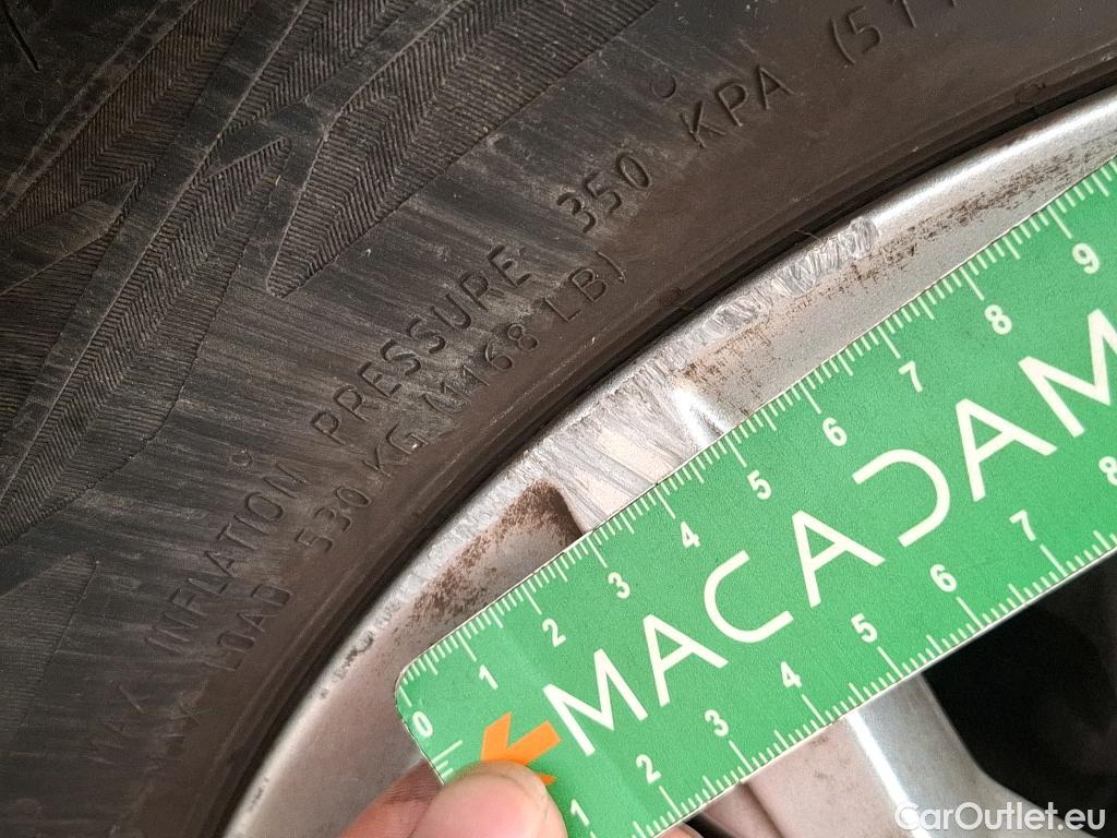  Fiat  500 FIAT   2015  3P  Berline Hybrid 10 BSG 70 ch Dolcevita #24