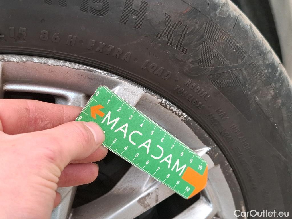  Fiat  500 FIAT   2015  3P  Berline Hybrid 10 BSG 70 ch Dolcevita #30