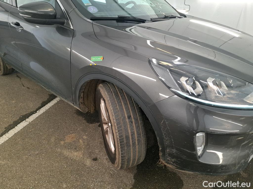  Ford  Kuga FORD  / 2019 / 5P / SUV 2.5 190 hybrid Flexifuel Pshift Titanium #20