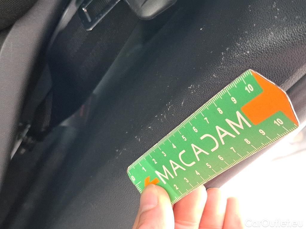  Citroen  C3  Feel Business 1.2 PureTech 80CV BVM5 E6d #2