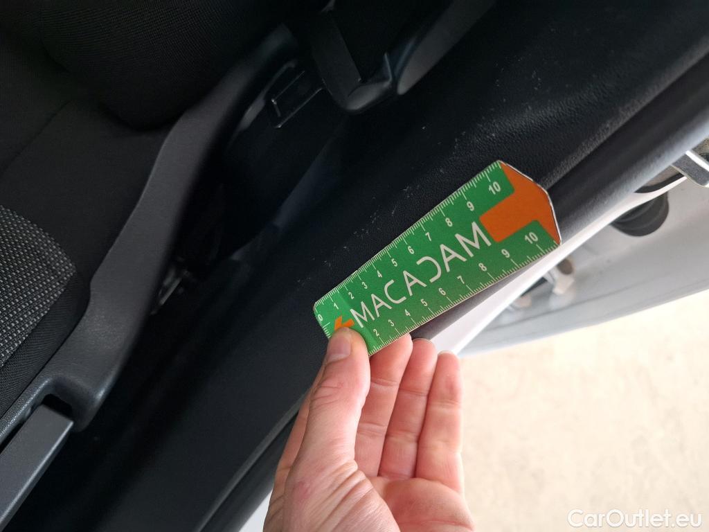  Citroen  C3  Feel Business 1.2 PureTech 80CV BVM5 E6d #1