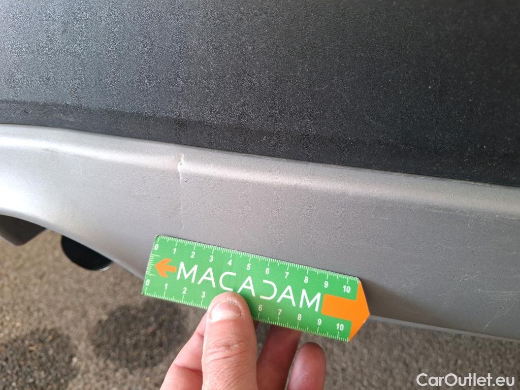  Ford  Kuga FORD  / 2019 / 5P / SUV 2.5 190 hybrid Flexifuel Pshift Titanium #9