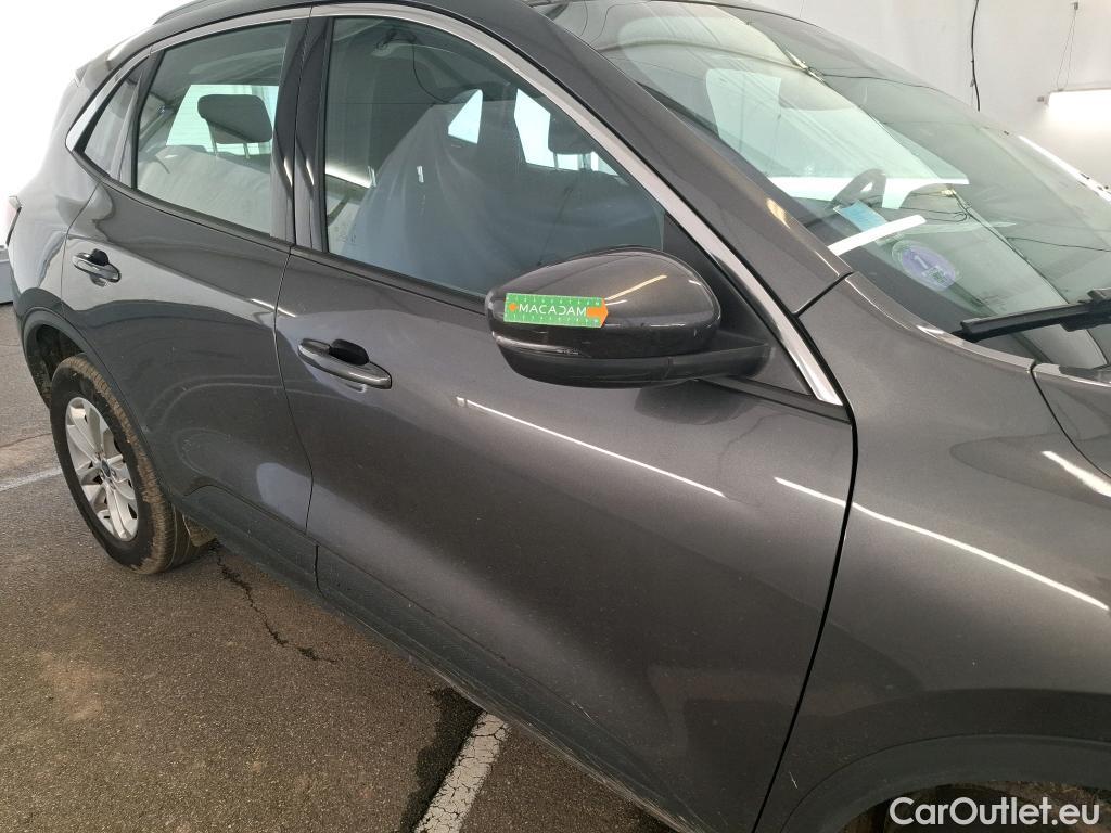  Ford  Kuga FORD  / 2019 / 5P / SUV 2.5 190 hybrid Flexifuel Pshift Titanium #34