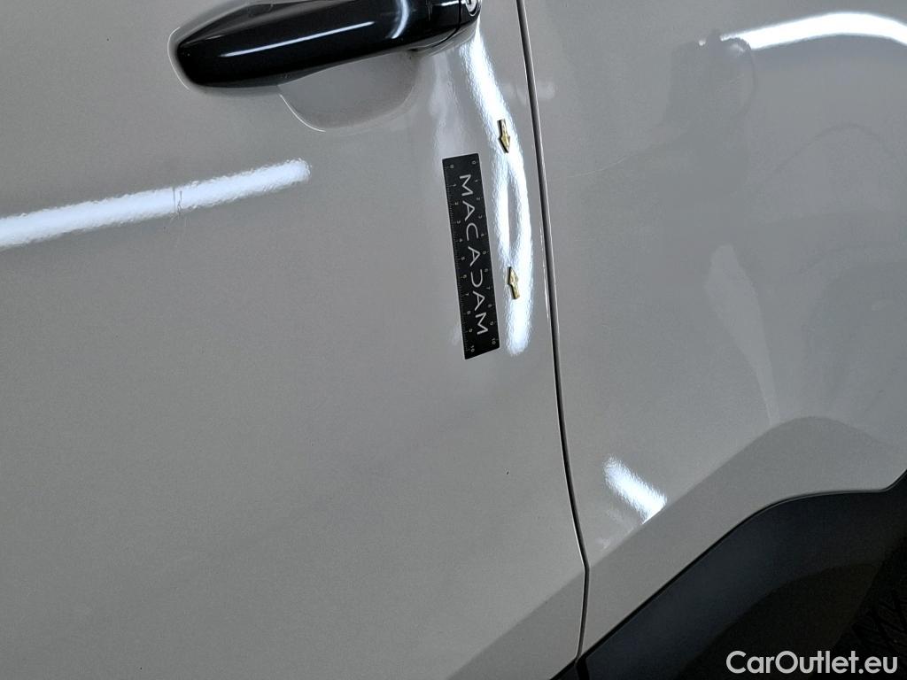  Citroen  C4  Berline Live Pack Business 1.2 PureTech 100CV BVM6 E6d #2