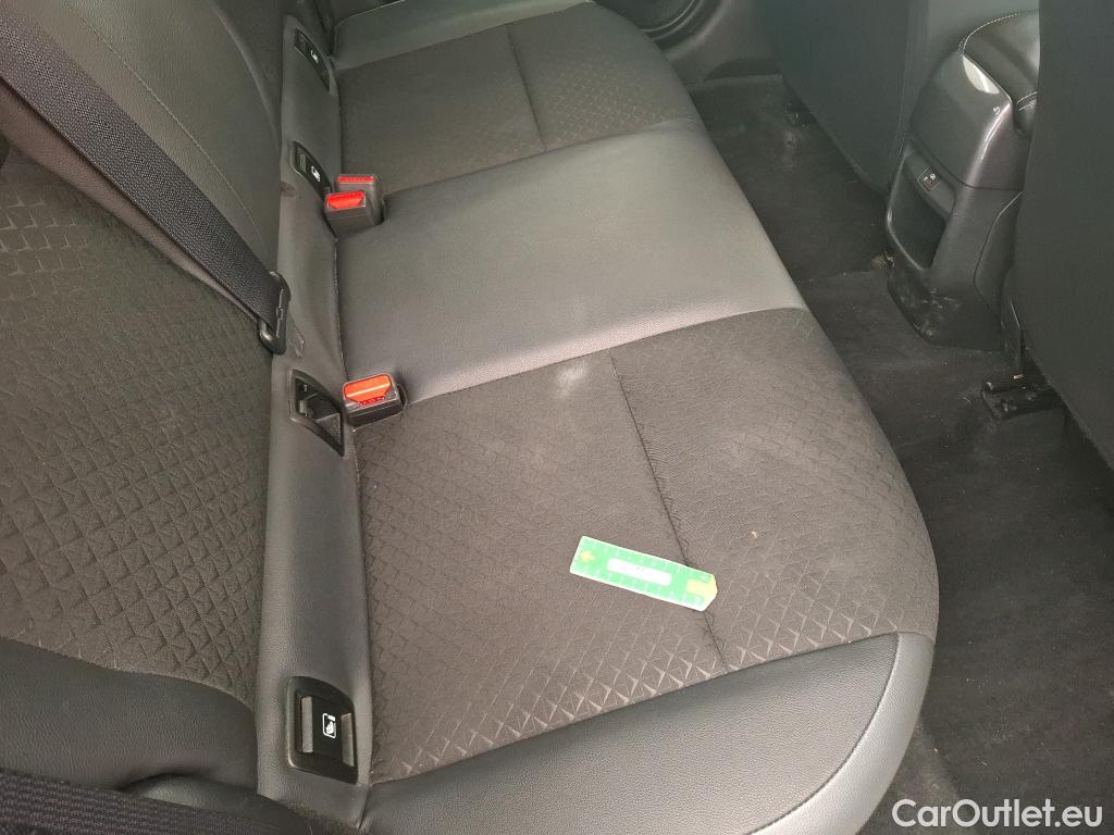  Nissan  Juke NISSAN   2019  5P  Crossover Hybrid 143 Business #19