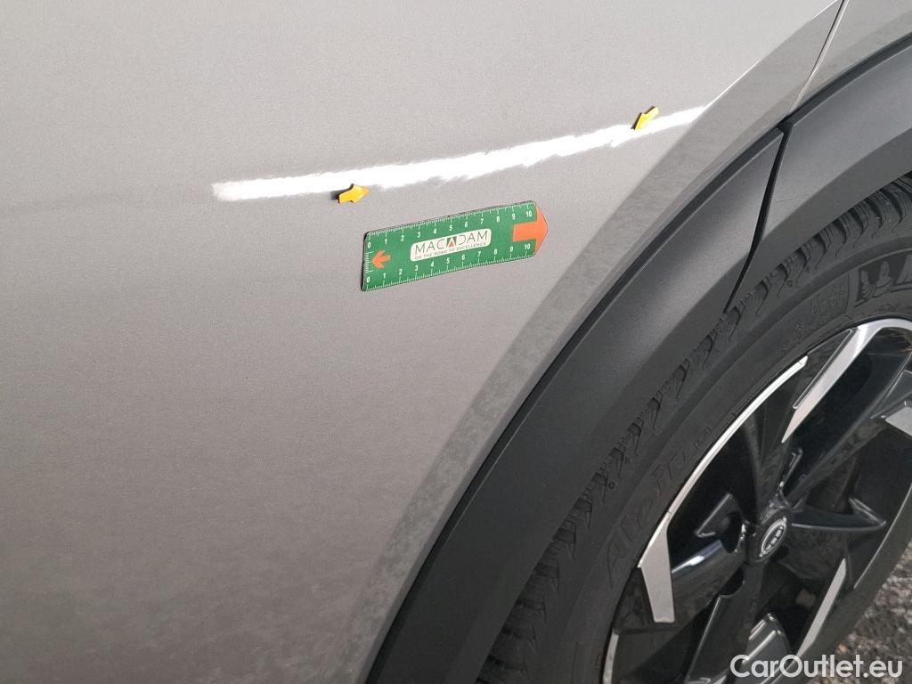  Nissan  Juke NISSAN   2019  5P  Crossover Hybrid 143 Business #9