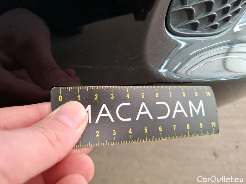  Mercedes  A-Klasse MERCEDES-BENZ Classe A Compact / 2018 / 5P / Berline A 250 e Progressive Line 8G-DCT #33