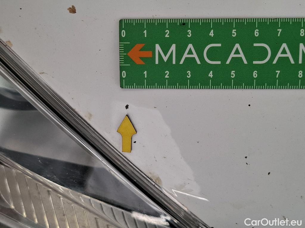  Peugeot  208 PEUGEOT  / 2015 / 5P / Berline &BLUEHDI 100 €6.c S&S ALLURE BUSINESS #19