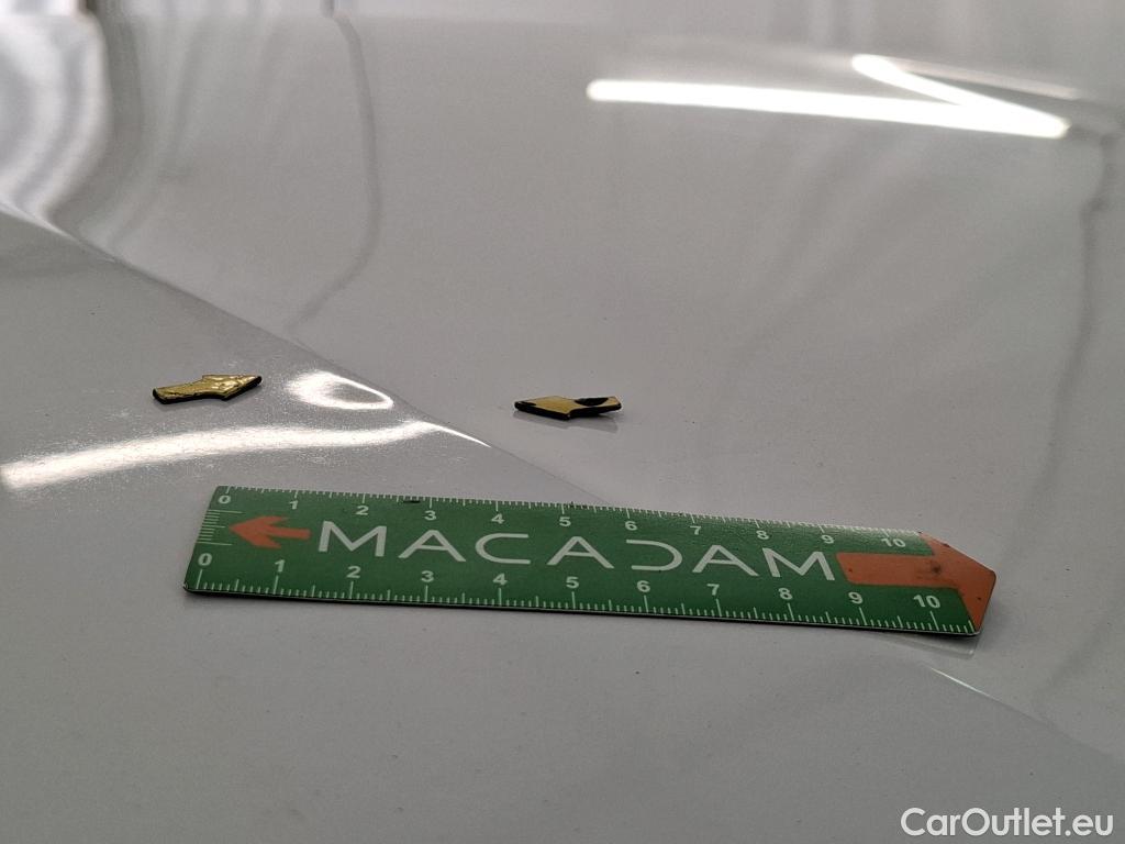  Peugeot  208 PEUGEOT  / 2015 / 5P / Berline &BLUEHDI 100 €6.c S&S ALLURE BUSINESS #11