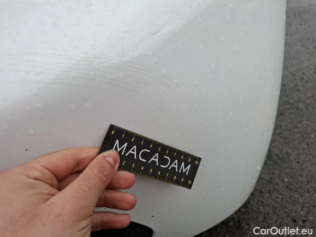  Peugeot  208  Premium 1.5 HDi 100CV BVM6 E6d #18