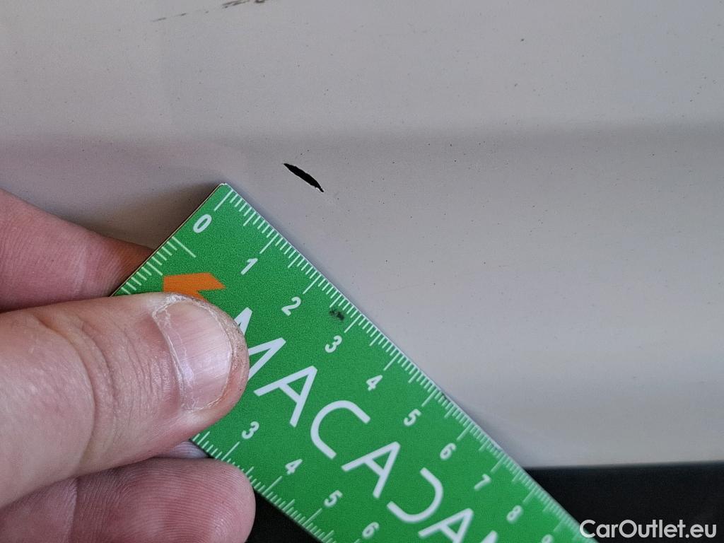  Peugeot  208 PEUGEOT  / 2015 / 5P / Berline &BLUEHDI 100 €6.c S&S ALLURE BUSINESS #40