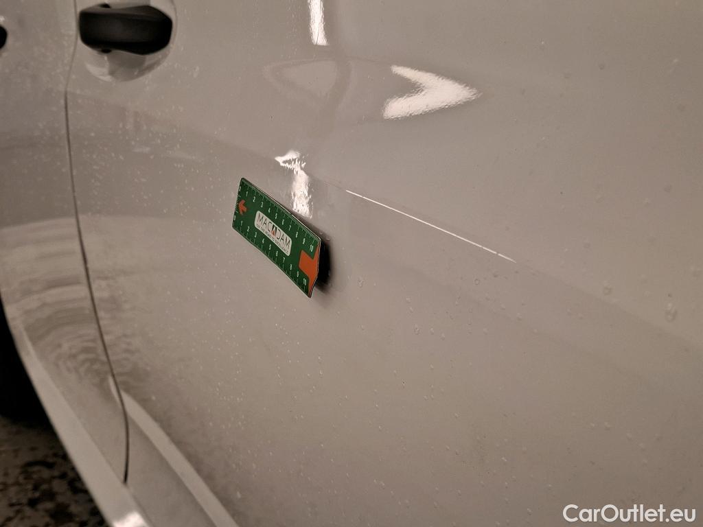  Peugeot  208  Premium 1.5 HDi 100CV BVM6 E6d #14