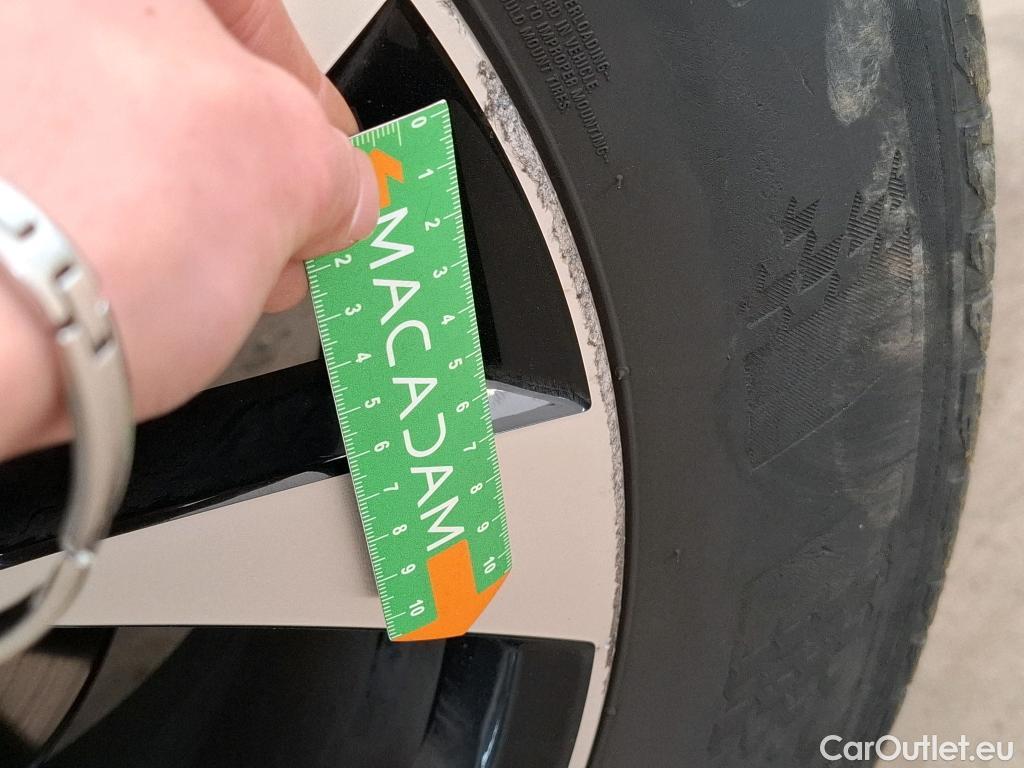  Renault  Arkana RENAULT  2021 5P  SUV Business TCe 140 EDC #18