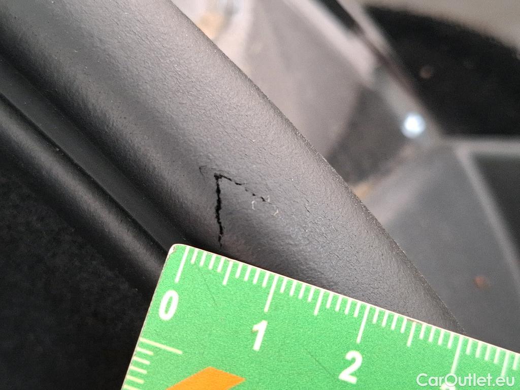  Renault  Arkana RENAULT  2021 5P  SUV Business TCe 140 EDC #29