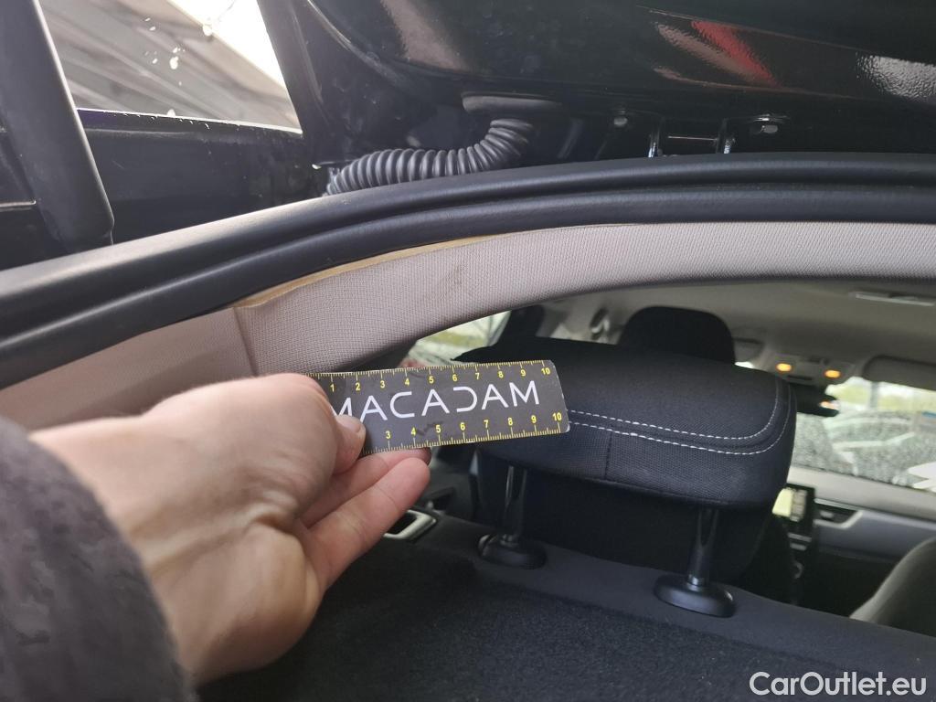  Renault  Arkana RENAULT  2021 5P  SUV Business TCe 140 EDC #45