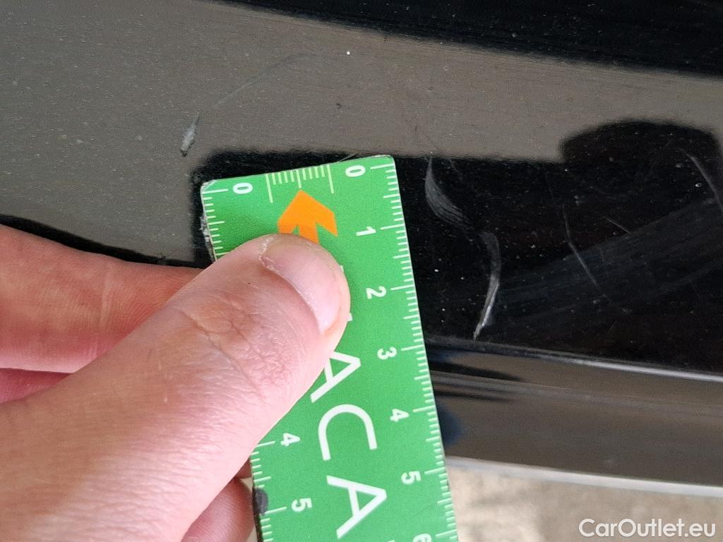  Volkswagen  Tiguan VOLKSWAGEN  / 2020 / 5P / SUV 2.0 TDI 150 DSG7 Elegance #8