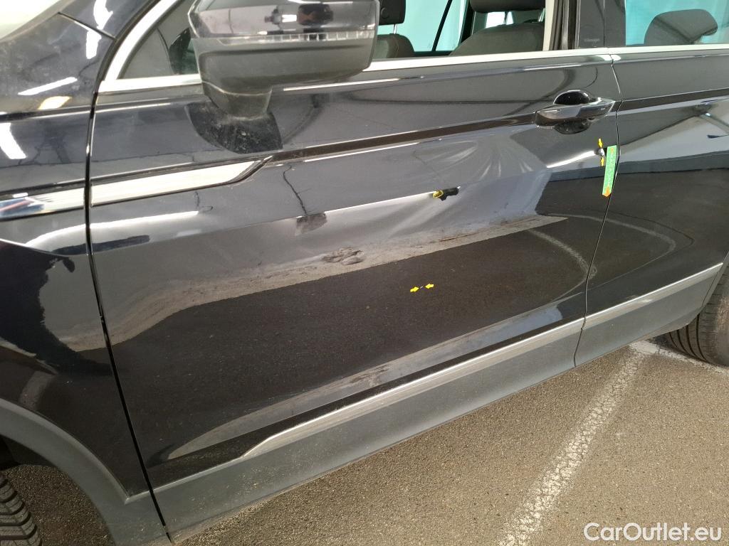  Volkswagen  Tiguan VOLKSWAGEN  / 2020 / 5P / SUV 2.0 TDI 150 DSG7 Elegance #19