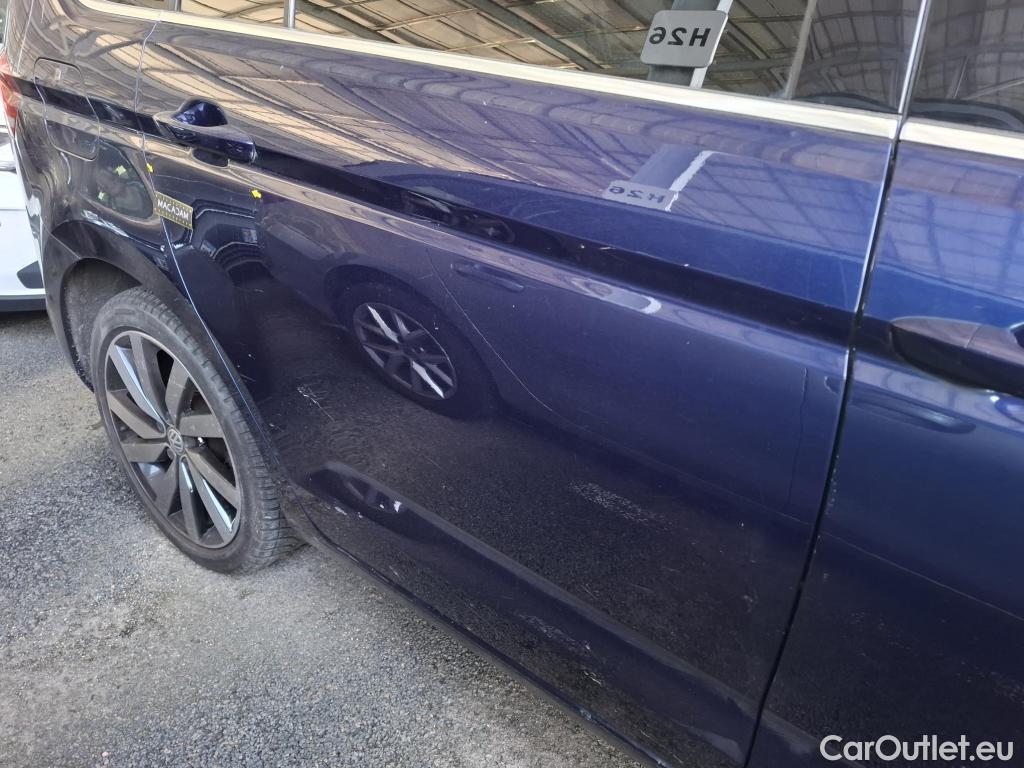  Volkswagen  Touran  Carat BlueMotion Tech 2.0 TDI 115CV BVA7 7 Sieges E6dT #20