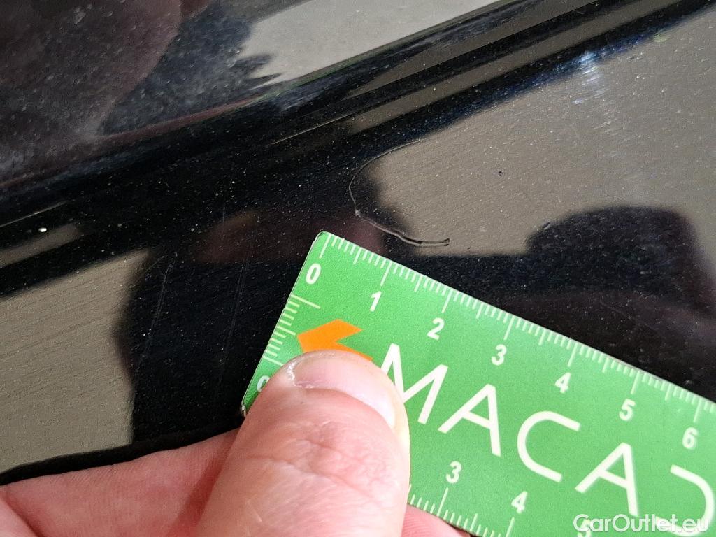  Volkswagen  Tiguan VOLKSWAGEN  / 2020 / 5P / SUV 2.0 TDI 150 DSG7 Elegance #3