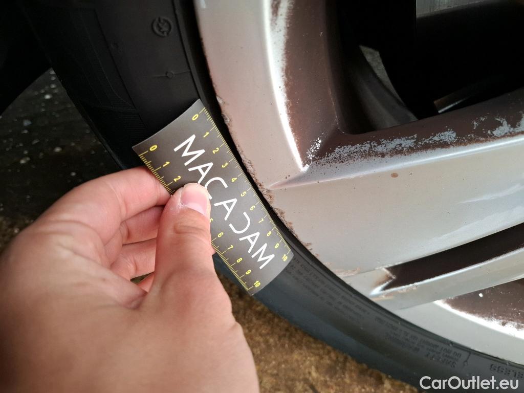  Volkswagen  Golf  VOLKSWAGEN / 2020 / 5P / Berline 2.0 TDI SCR 115 DSG7 Life Busi #5