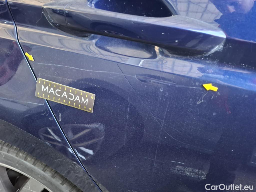  Volkswagen  Touran  Carat BlueMotion Tech 2.0 TDI 115CV BVA7 7 Sieges E6dT #19