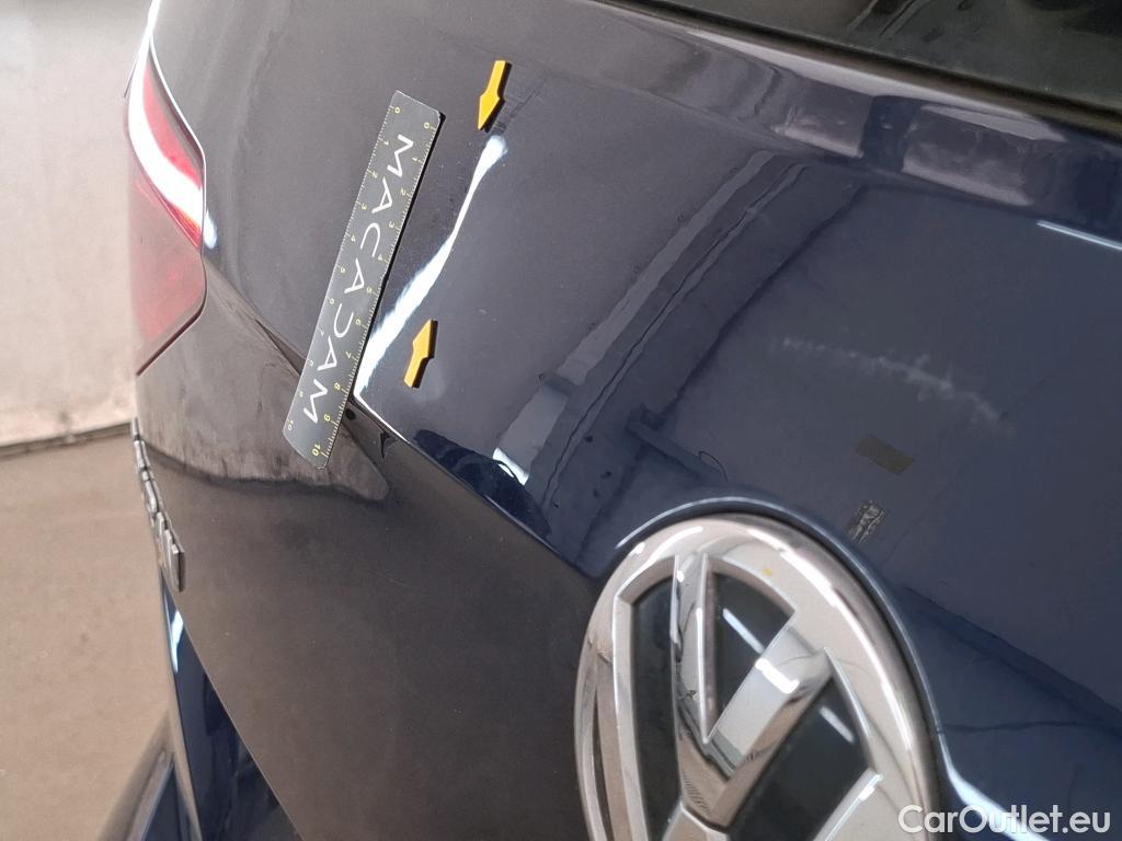  Volkswagen  Touran  Carat BlueMotion Tech 2.0 TDI 115CV BVA7 7 Sieges E6dT #5