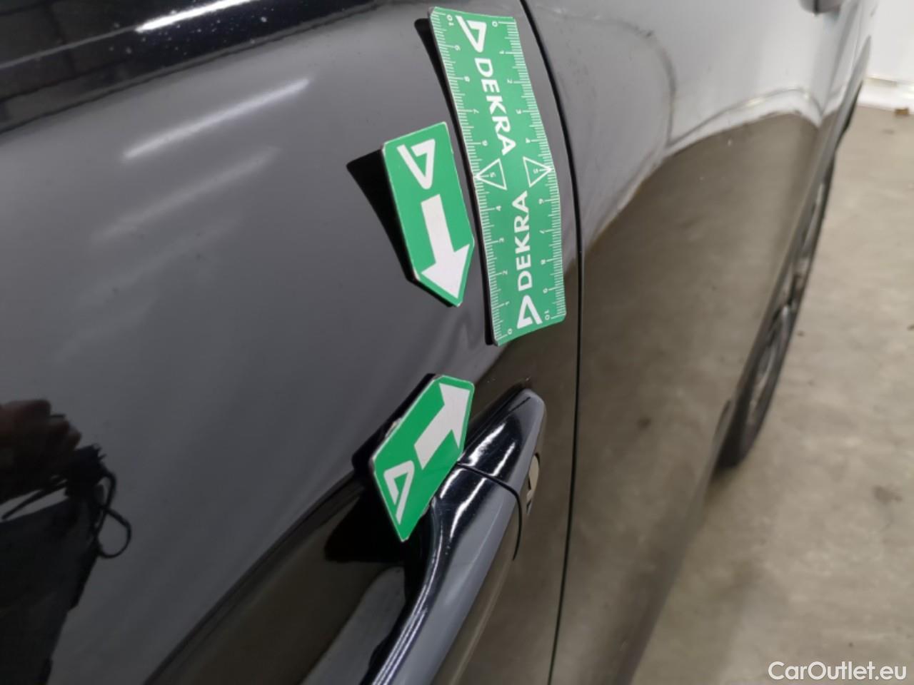  Citroen  C4 CITROEN  X / 2022 / 4P / Berline PureTech 130 S&S EAT8 Feel Pack #28