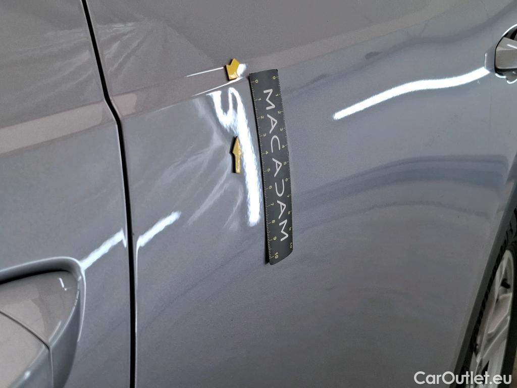  Audi  Q3 AUDI  / 2018 / 5P / SUV 35 TFSI 150 MHEV S TRONIC BUSINESS LINE #4