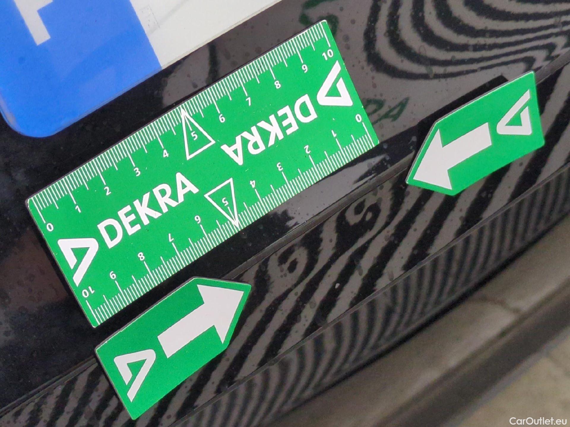  Audi  A3 AUDI  Sportback / 2020 / 5P / Berline 35 TFSI 150 MHEV S Tronic Business Line #60