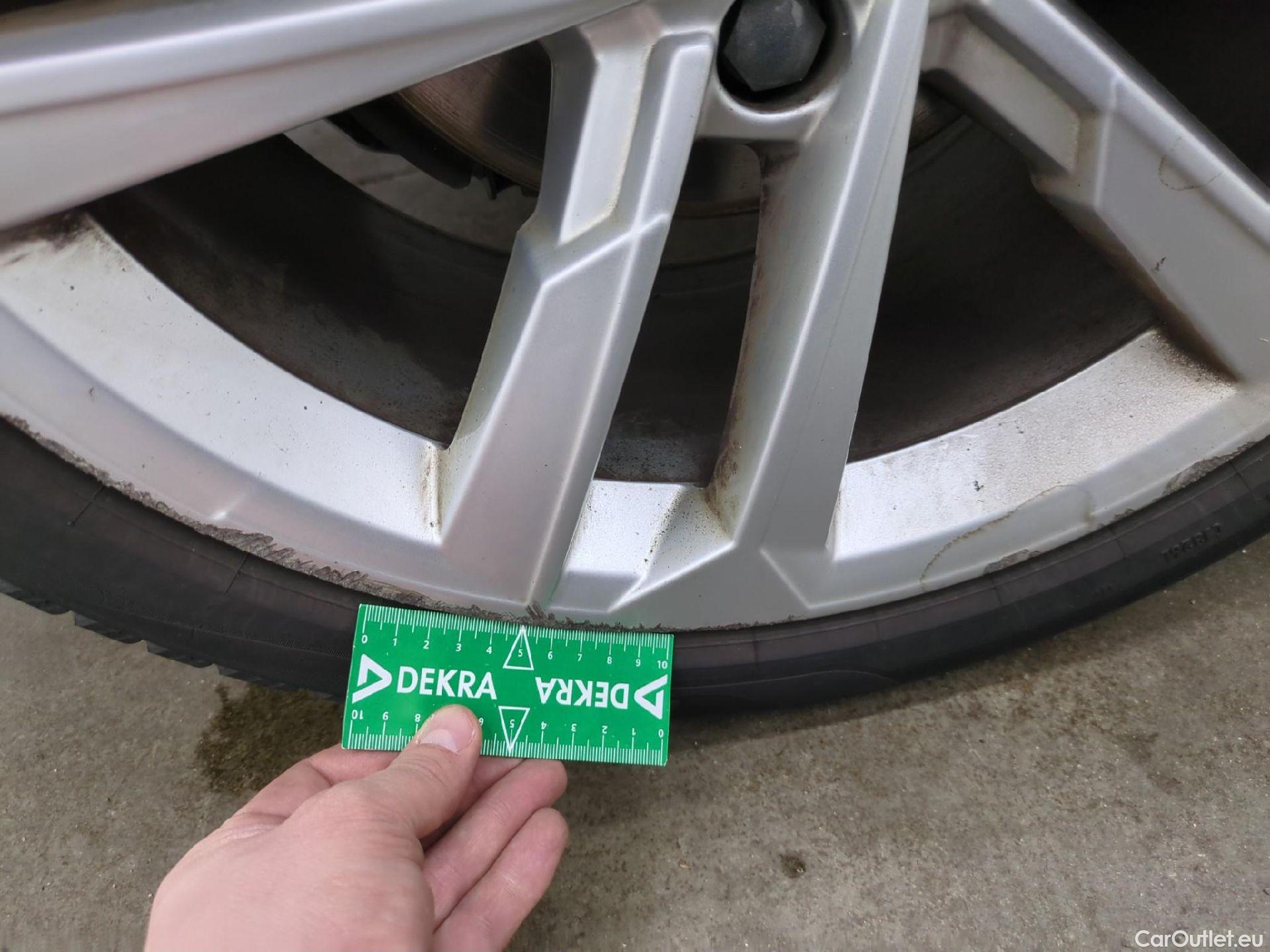  Audi  A3 AUDI  Sportback / 2020 / 5P / Berline 35 TFSI 150 MHEV S Tronic Business Line #25