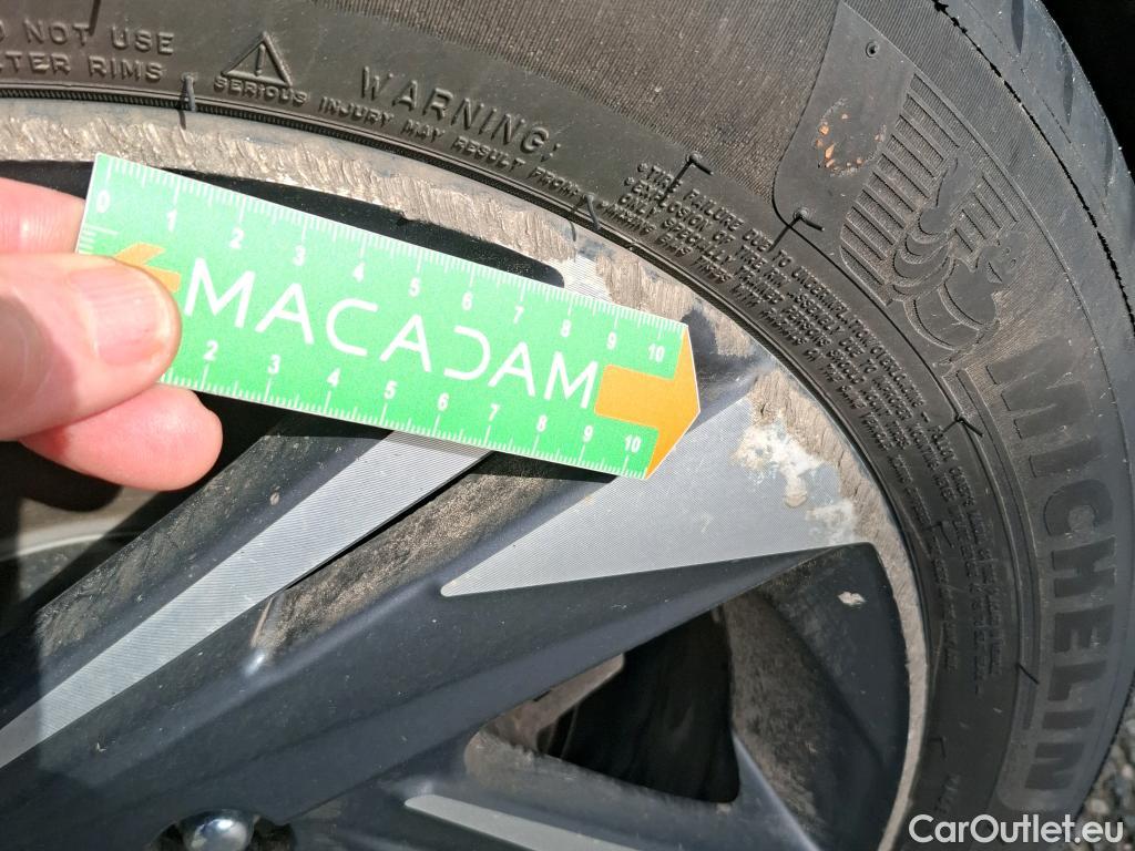  Hyundai  Bayon  / 2021 / 5P / SUV 1.0 T-GDI 100 HYBRID 48V INTUITIVE / TRANSFO VP VF #11