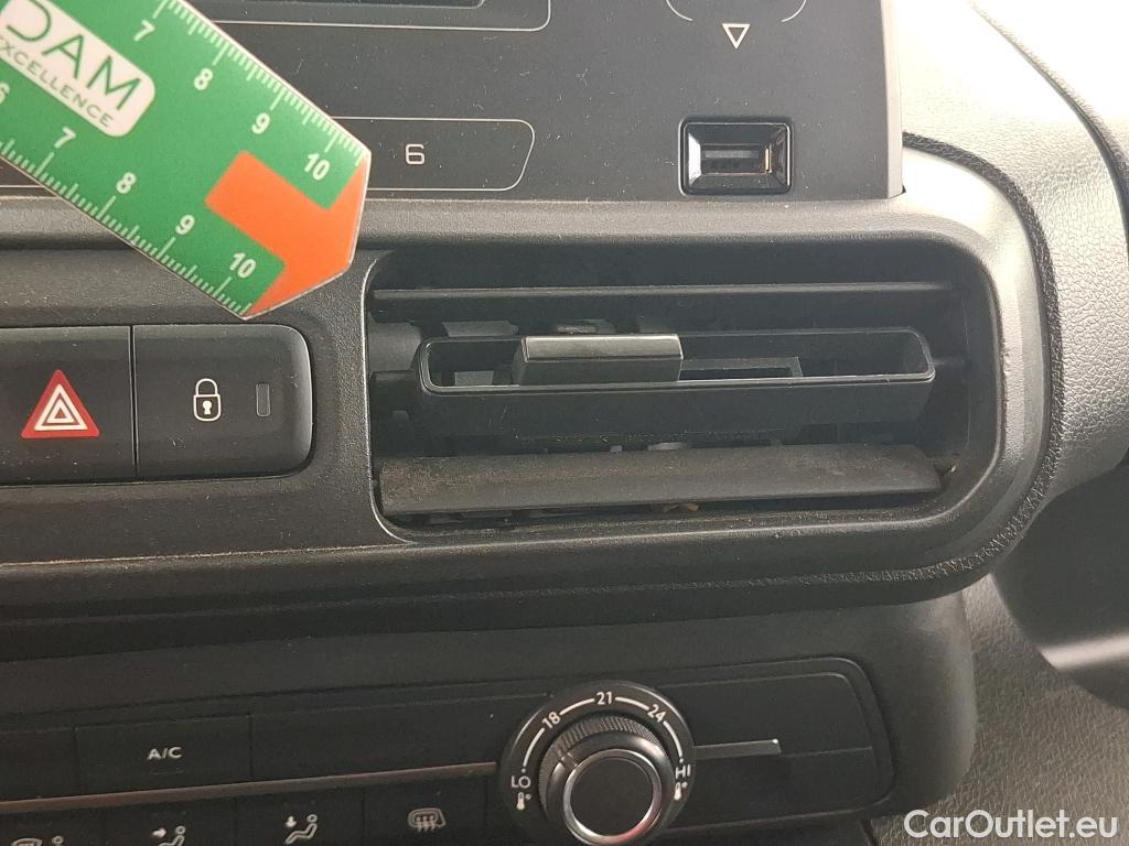  Citroen  Berlingo  Fourgon Club XL 950 1.6 BlueHDi 100CV BVM5 E6 #31