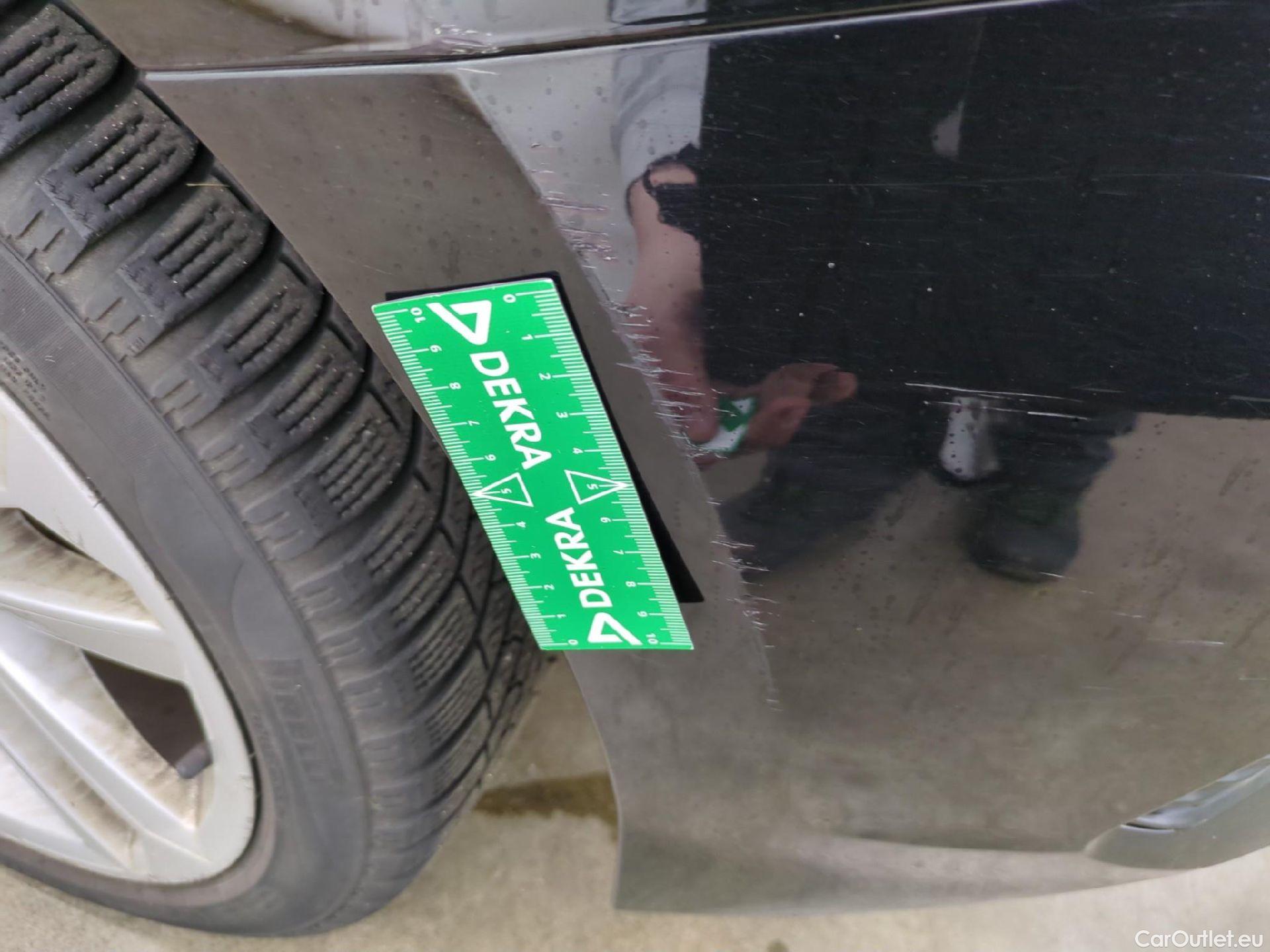  Audi  A3 AUDI  Sportback / 2020 / 5P / Berline 35 TFSI 150 MHEV S Tronic Business Line #54