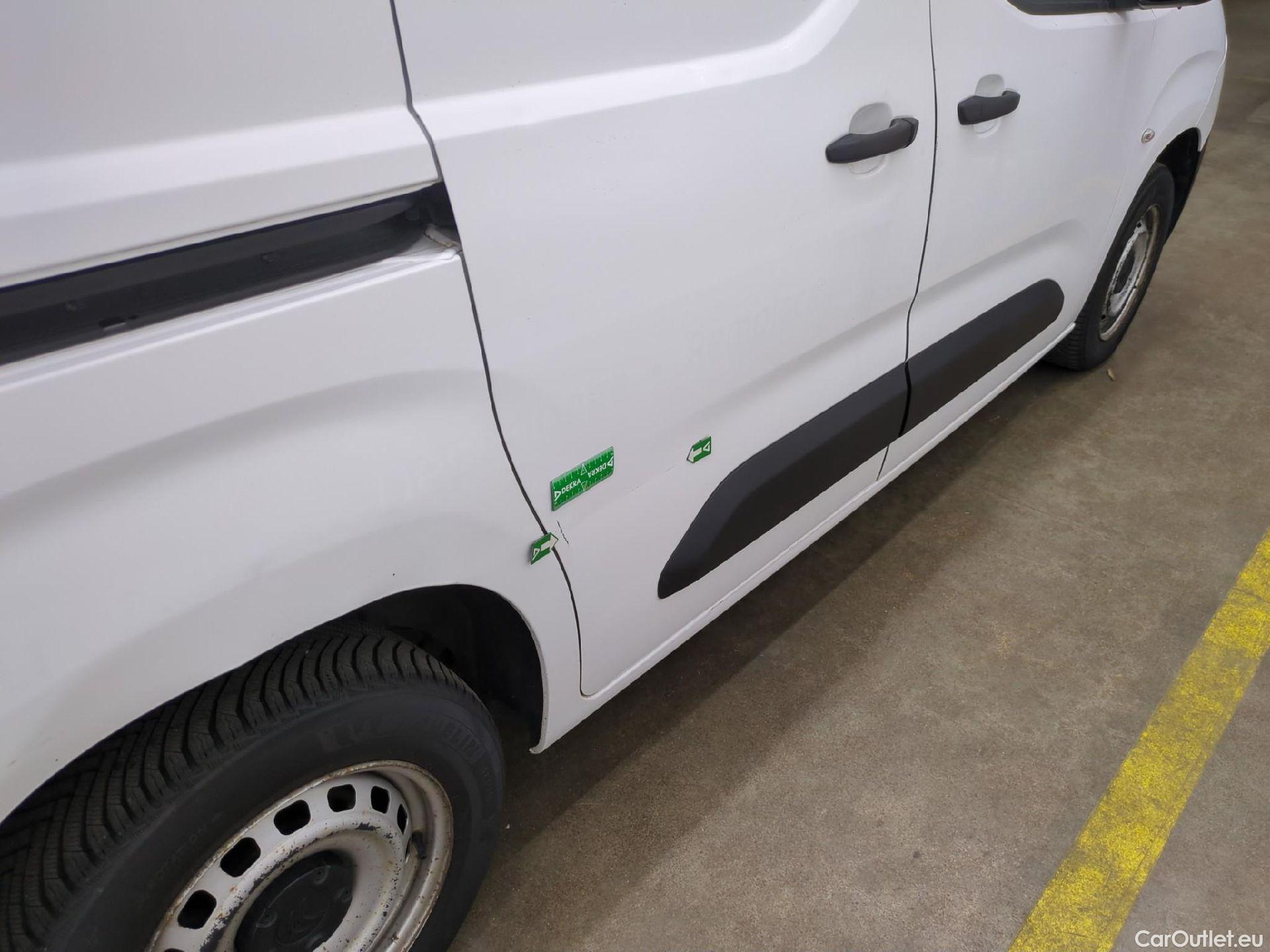  Citroen  Berlingo  Fourgon Club M 650 1.5 BlueHDi 75CV BVM5 E6dT #29