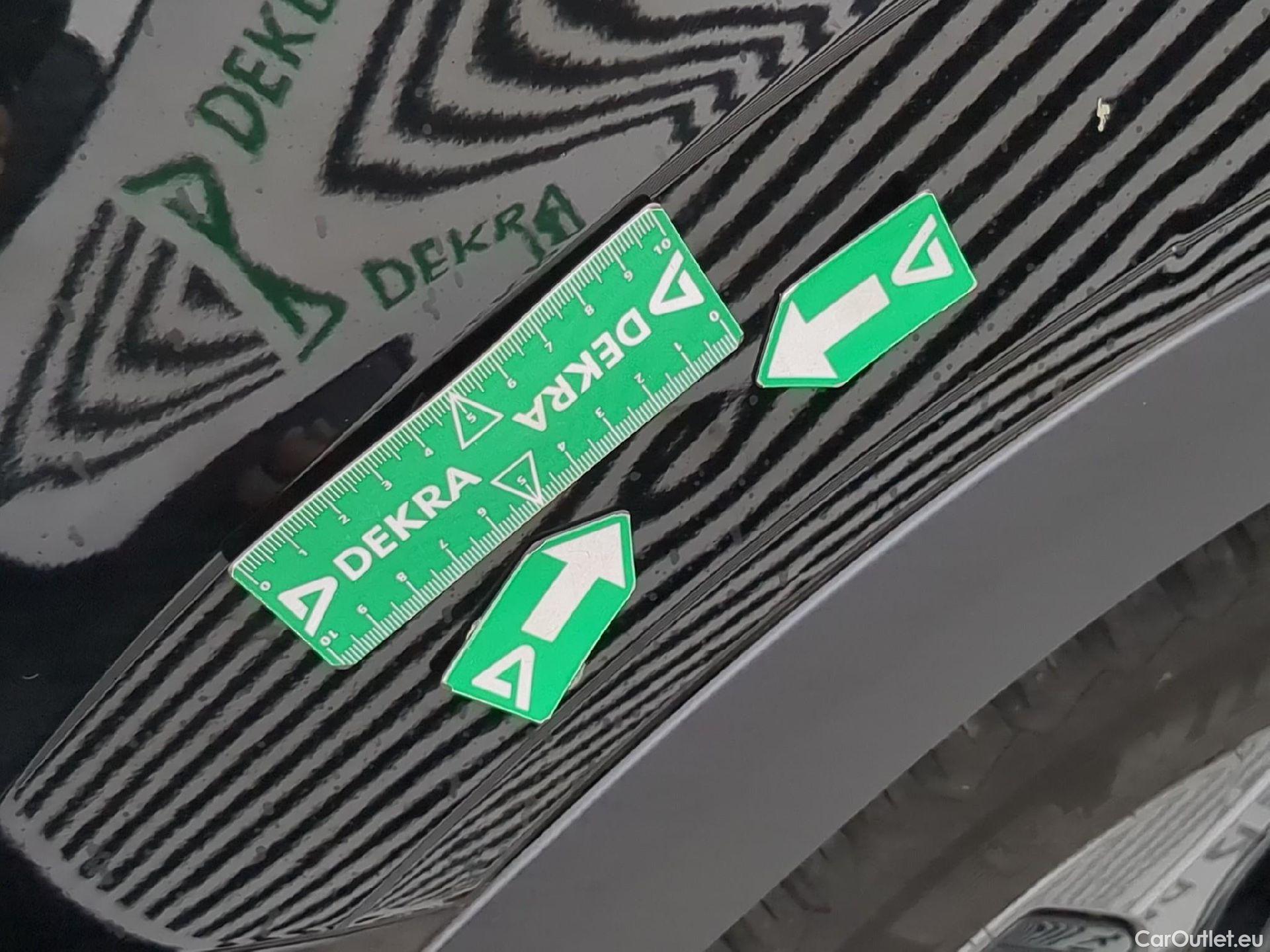  Citroen  C4 CITROEN  X / 2022 / 4P / Berline PureTech 130 S&S EAT8 Feel Pack #12